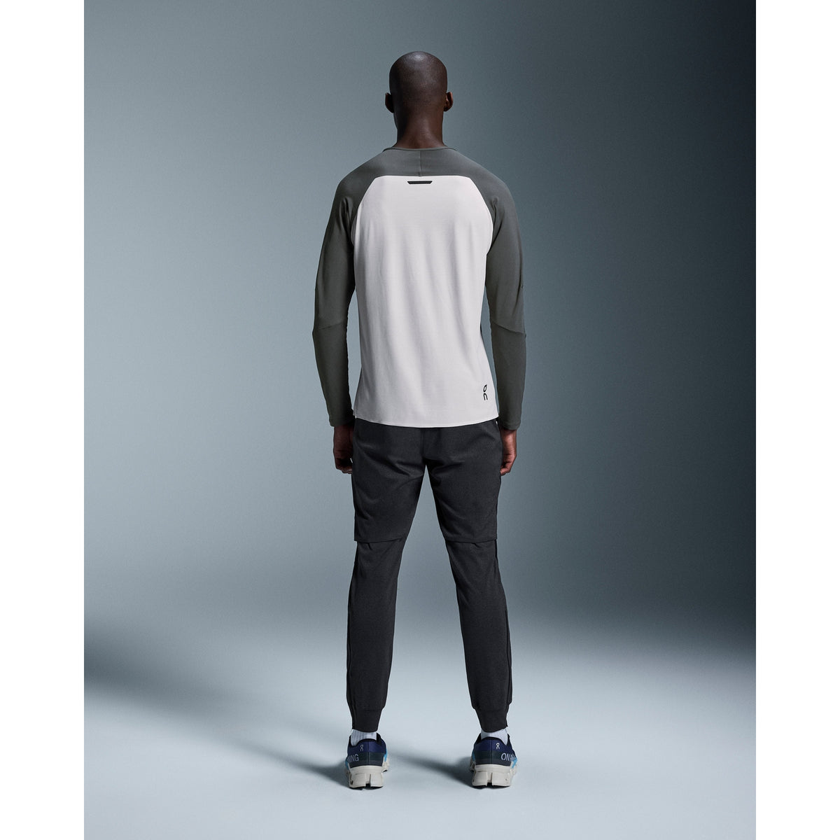 ON Performance Long-T Mens APPAREL - Mens Long Sleeve Tops