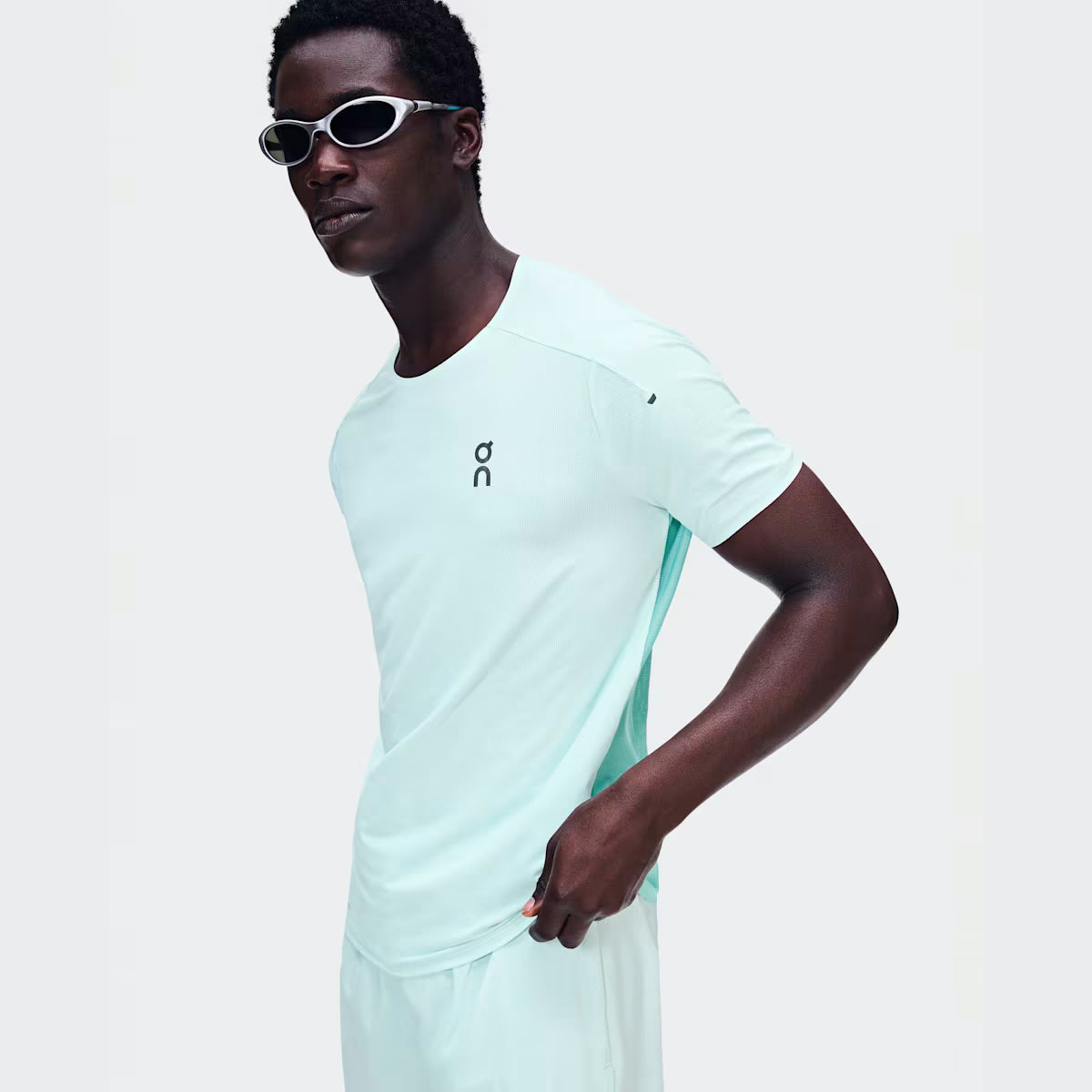 ON Performance-T Mens - APPAREL - Mens T-Shirts