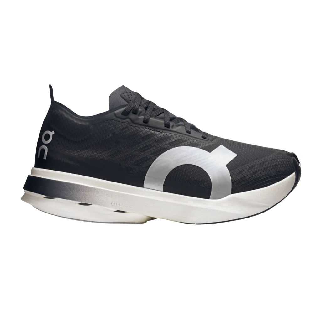 ON Cloudboom Strike Mens FOOTWEAR - Mens Carbon Plate BLACK/WHITE
