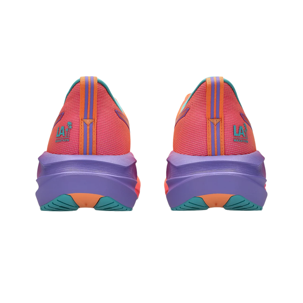 ASICS Novablast 5 Unisex FOOTWEAR - Unisex Lightweight