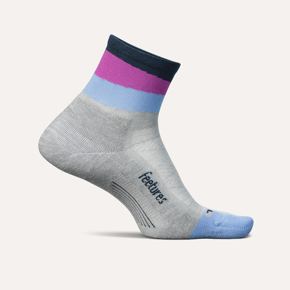 FEETURES Elite Light Cushion Quarter GEAR - Socks LUNAR ASCENT