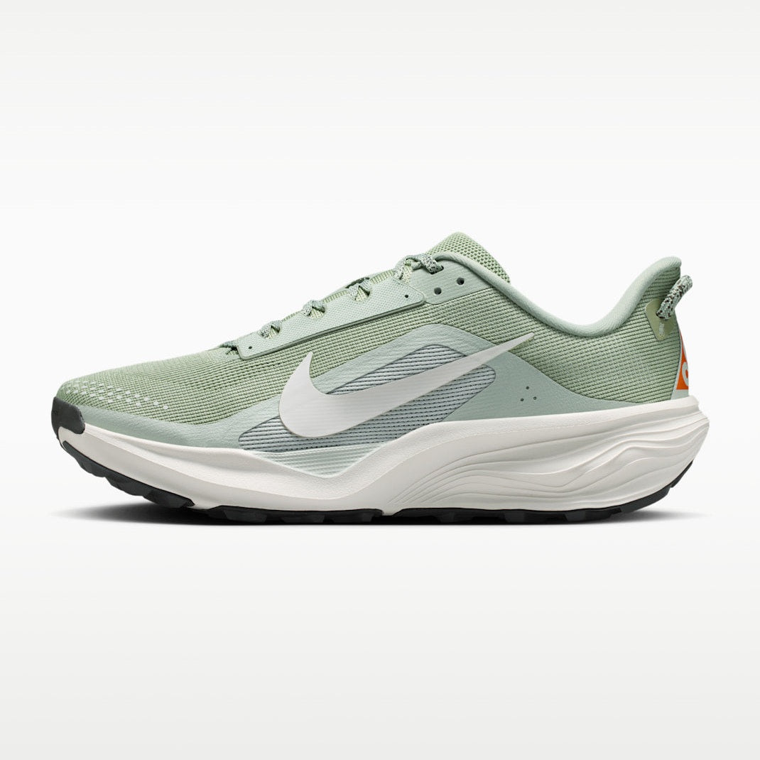 NIKE ACG Pegasus Trail Mens FOOTWEAR - Mens Trail JADE HORIZON/LIGHT SILVER/SAFETY ORANGE/PHANTOM