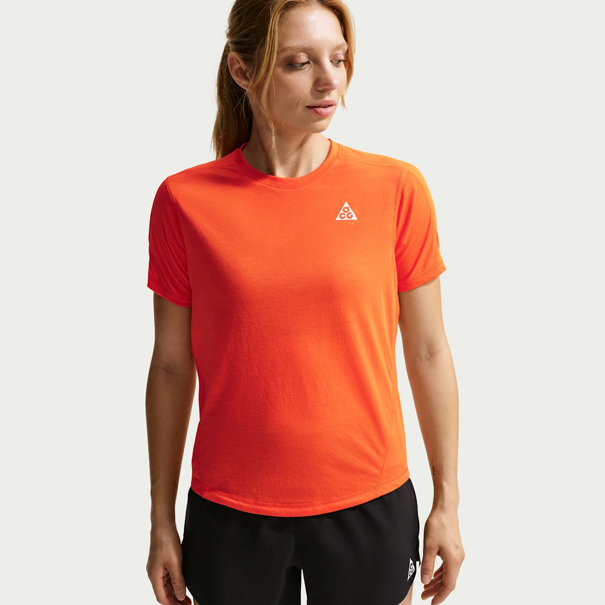 NIKE ACG Womens Dri-FIT Short-Sleeve Trail Running Top APPAREL - Womens T-Shirts SAFETY ORANGE