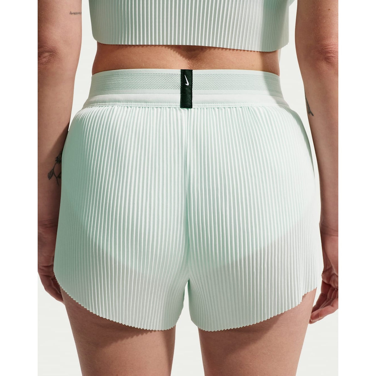 NIKE Aeroswift Shorts Womens