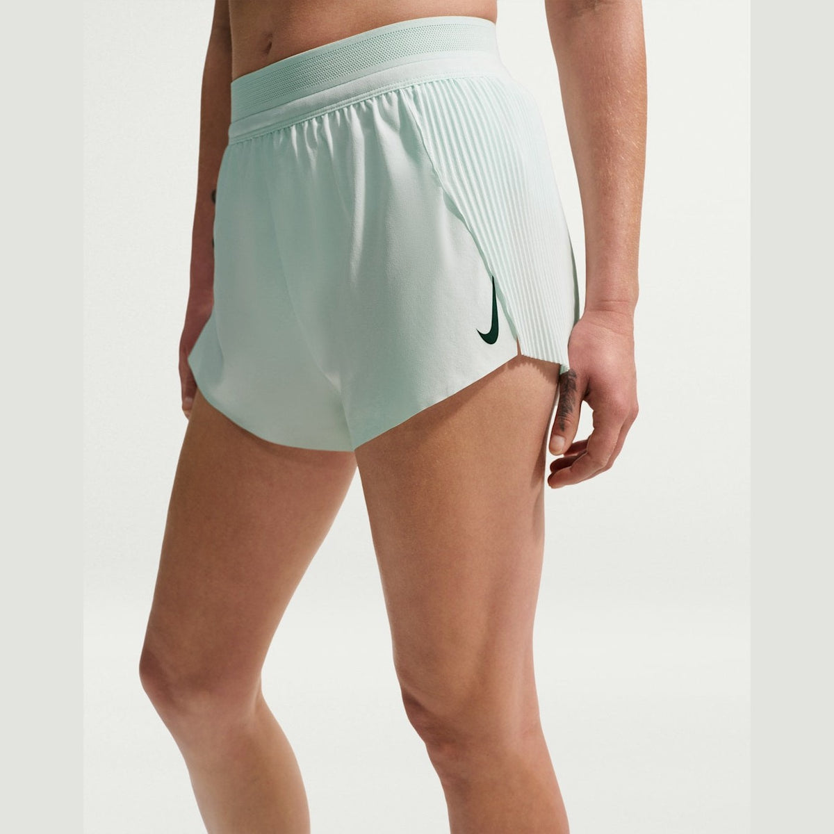 NIKE Aeroswift Shorts Womens