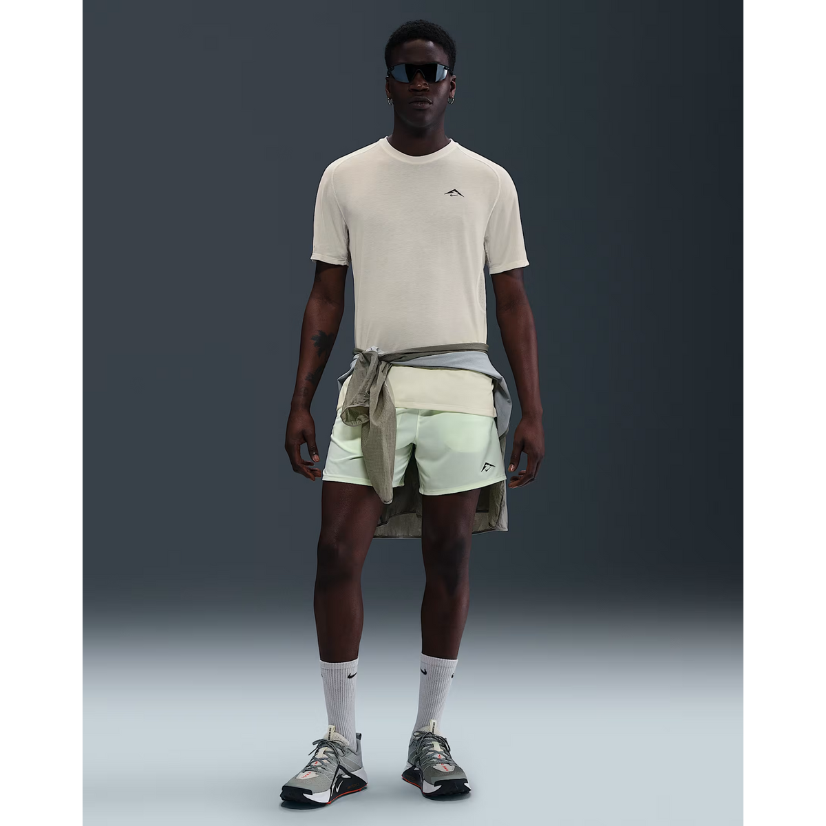 NIKE Solar Chase DRI-FIT ADV Short-Sleeve Running Top Mens APPAREL - Mens T-Shirts