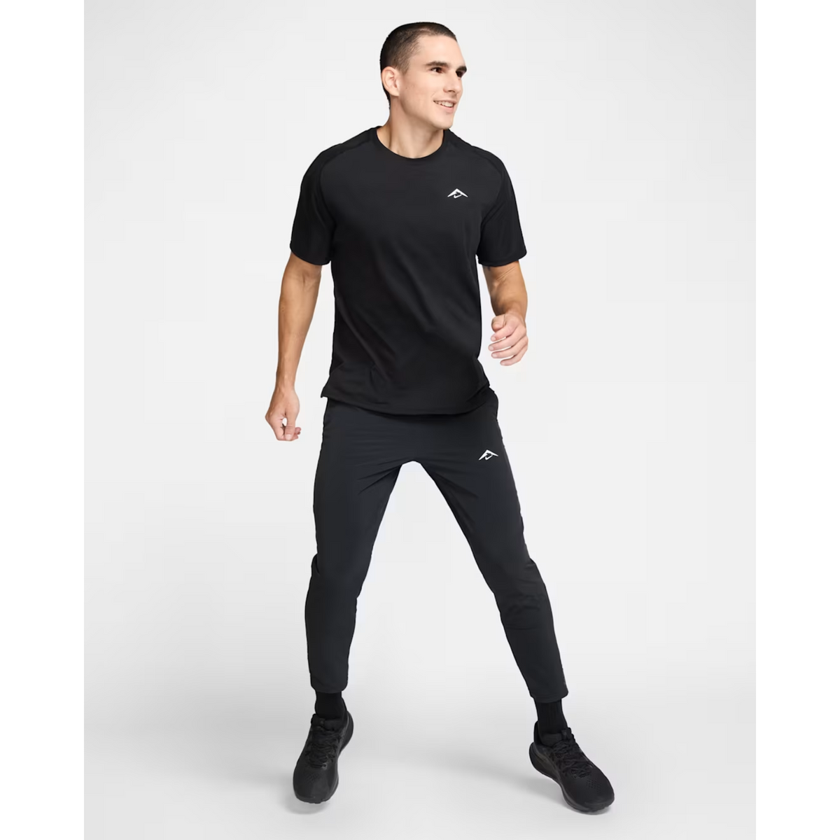 NIKE Solar Chase DRI-FIT ADV Short-Sleeve Running Top Mens APPAREL - Mens T-Shirts