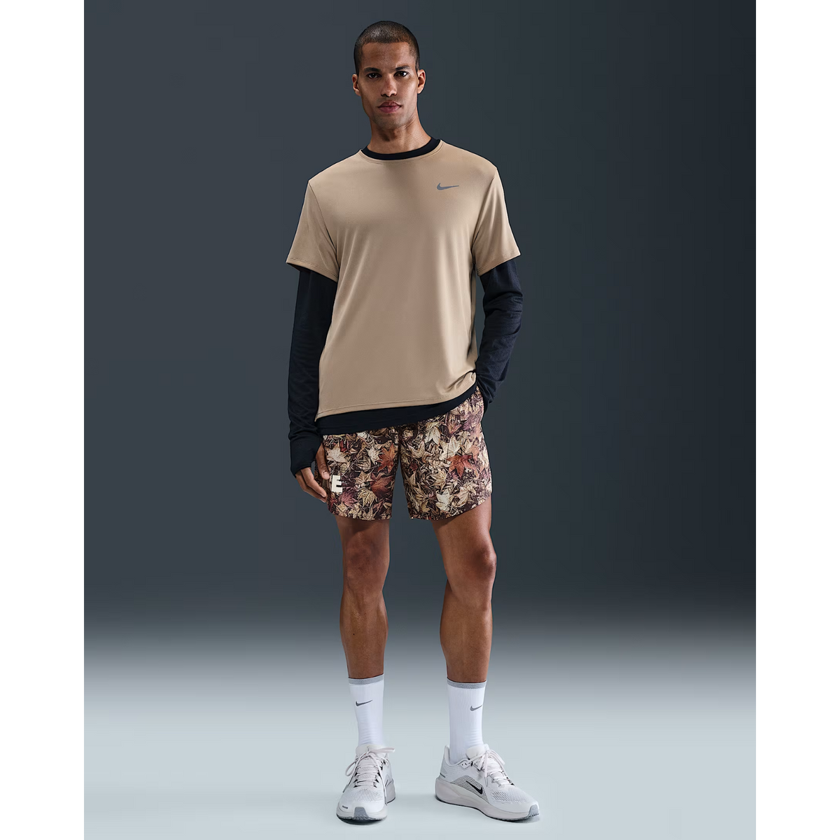 NIKE Stride Dri-FIT 7" Brief-Lined Printed Running Shorts Mens APPAREL - Mens Shorts BLACK/WHITE/HEMP/REFLECTIVE SILVER