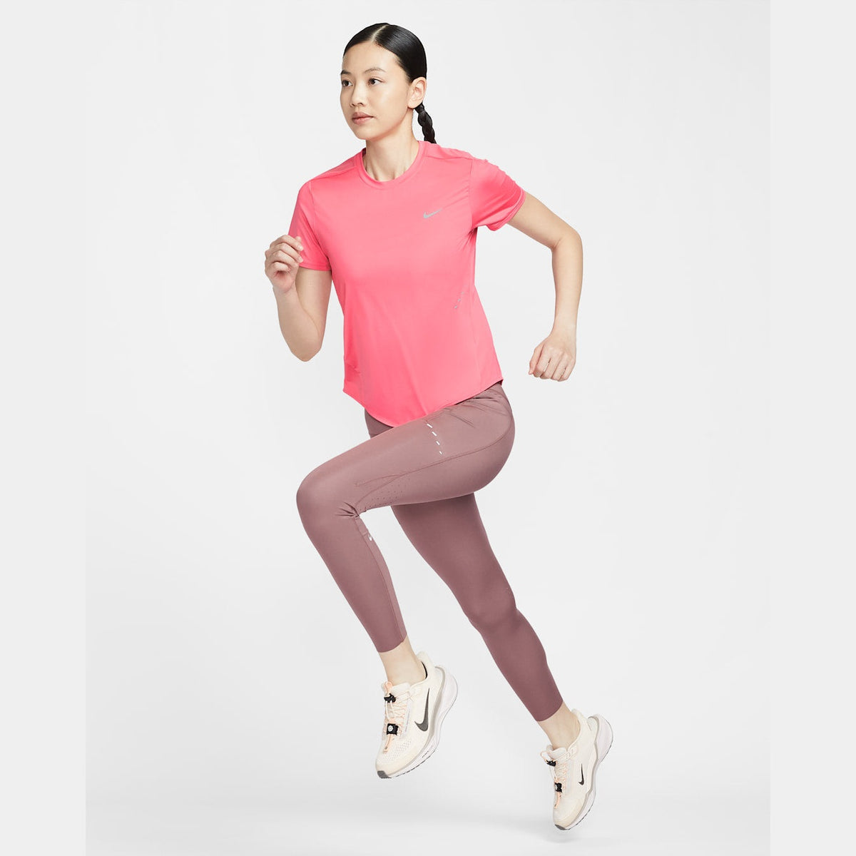 NIKE Swift Dri-Fit Short Sleeve Top Womens - APPAREL - Womens T-Shirts