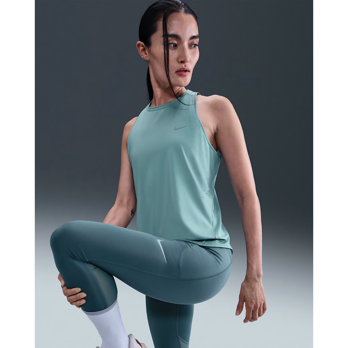 NIKE Swift Dri-Fit Tank Top Womens - APPAREL - Womens Tanks