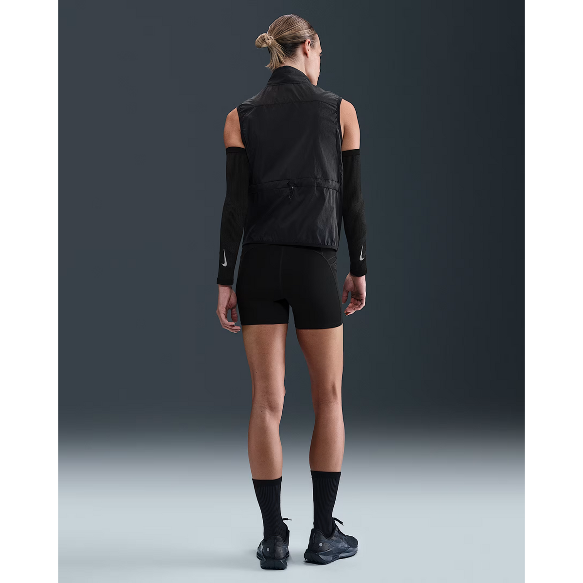 NIKE Trail Womens Running Vest APPAREL - Womens Jackets