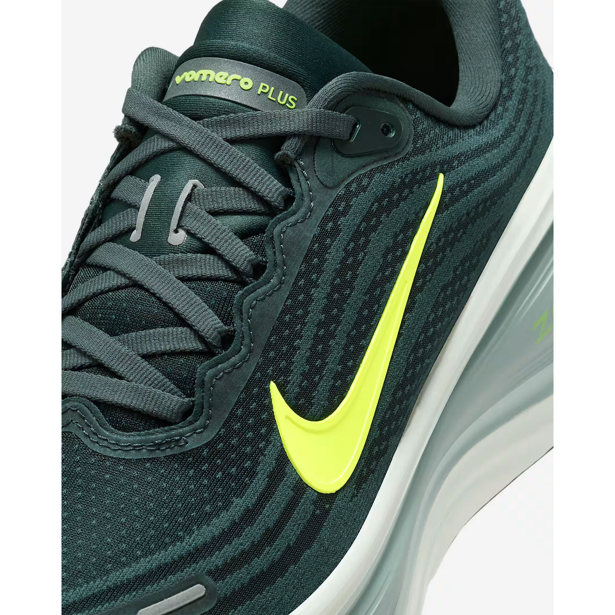 NIKE Vomero Plus Mens - FOOTWEAR - Mens Neutral Cushioned