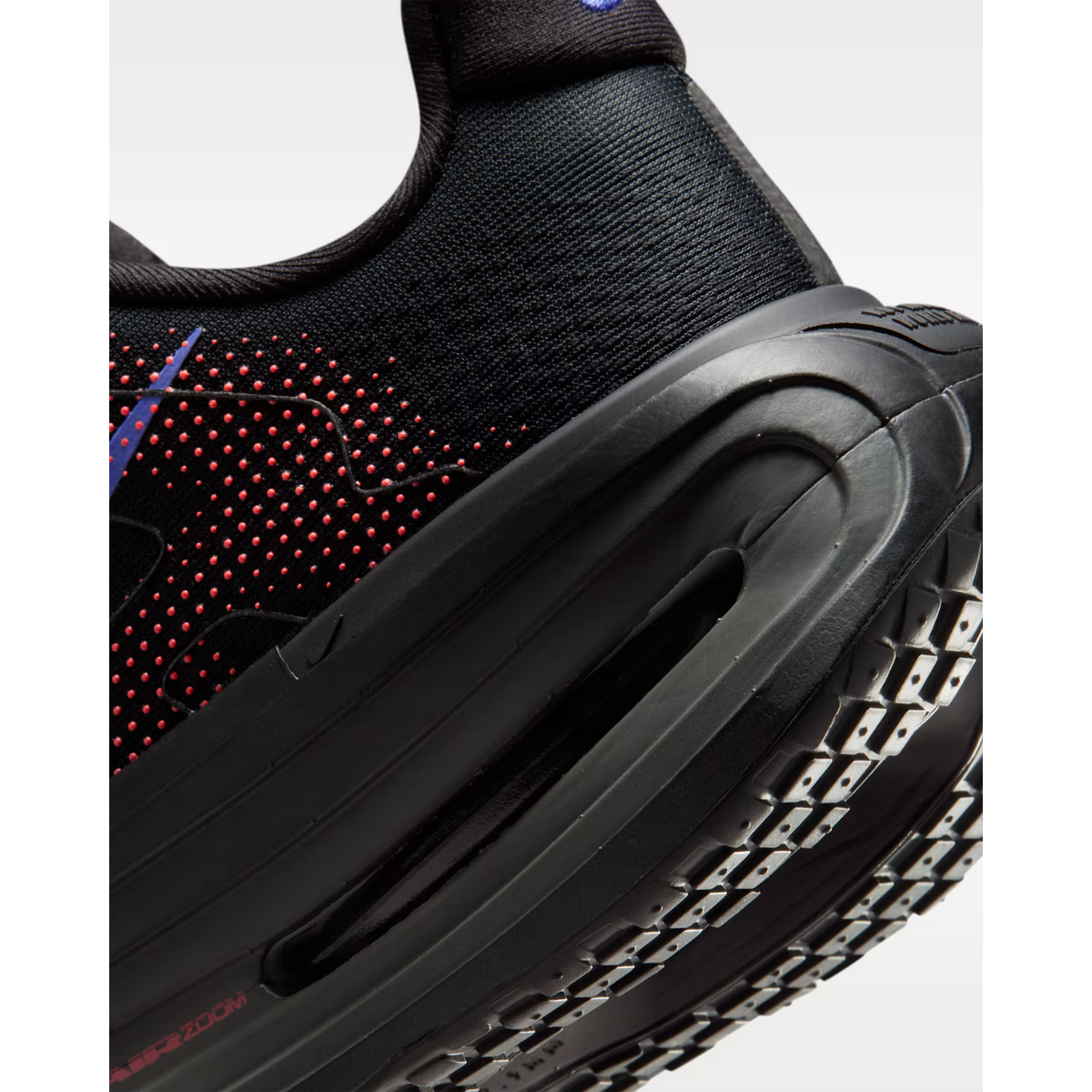 NIKE Vomero Premium Womens