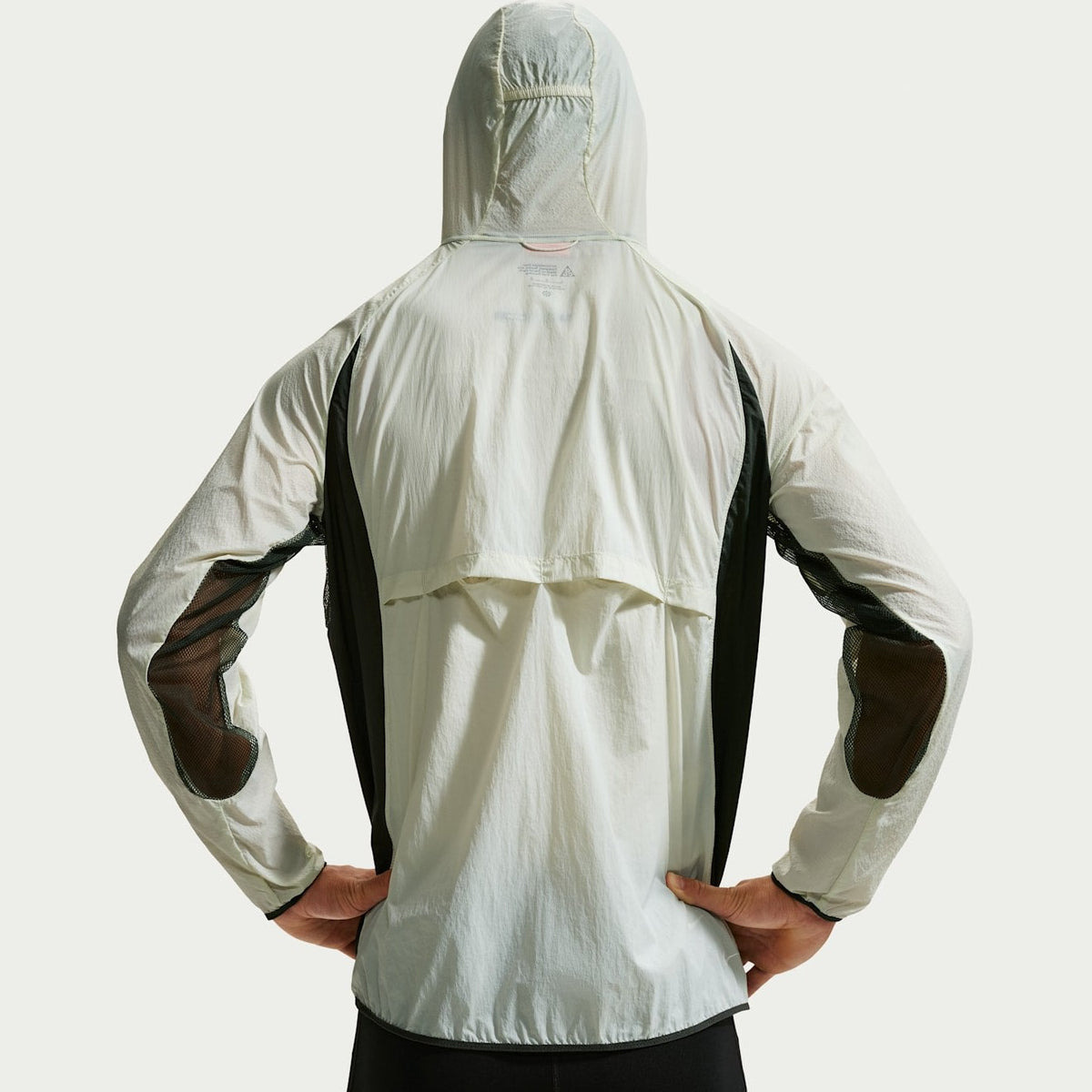 NIKE ACG Aireez UV Protection Jacket Mens APPAREL - Mens Jackets