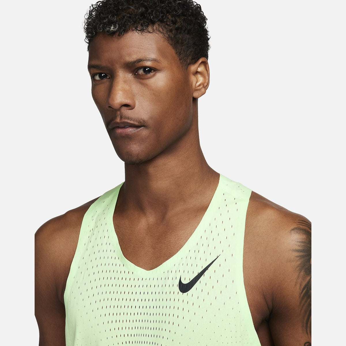 NIKE AeroSwift Singlet Mens APPAREL - Mens Singlets
