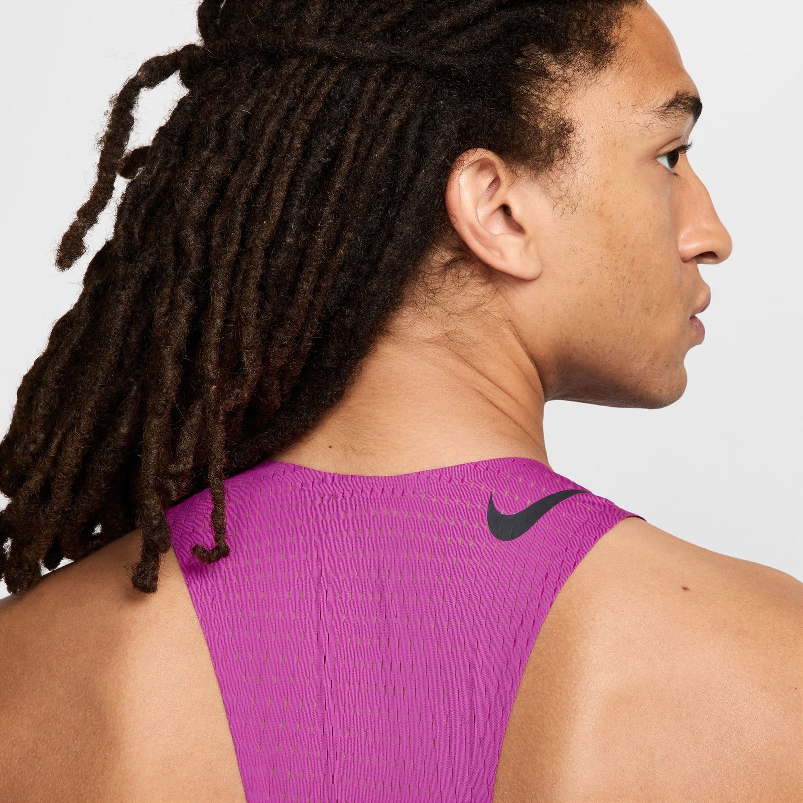 NIKE AeroSwift Singlet Mens APPAREL - Mens Singlets HOT FUCHSIA/BLACK