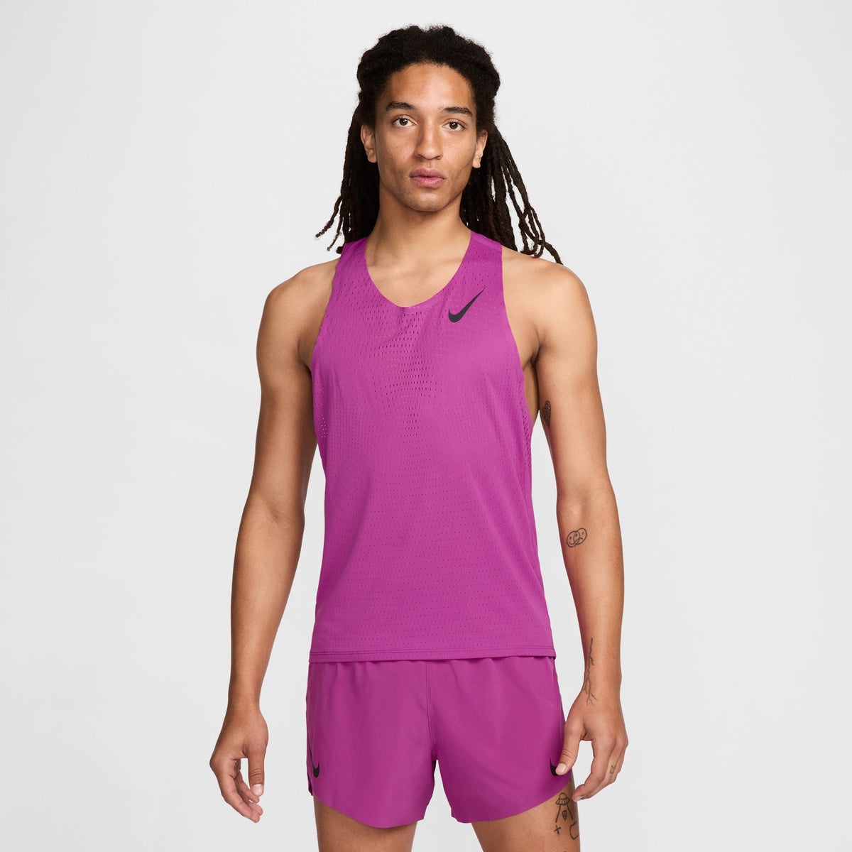NIKE AeroSwift Singlet Mens APPAREL - Mens Singlets HOT FUCHSIA/BLACK