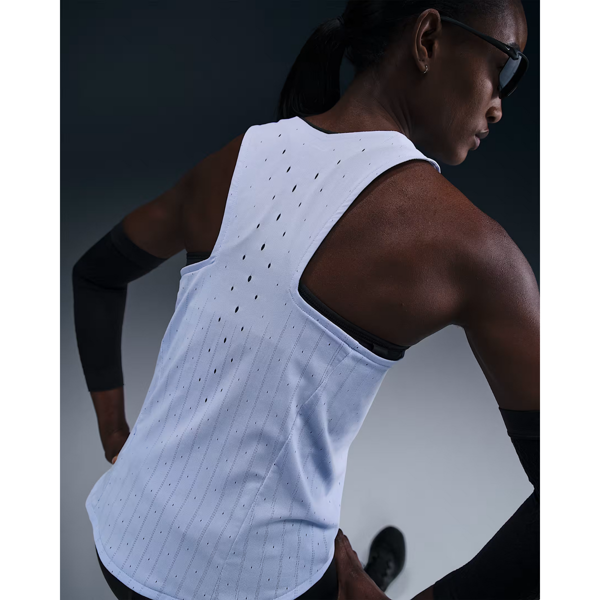 NIKE Aeroswift Singlet Womens APPAREL - Womens Tanks