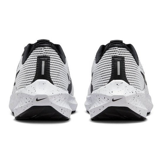 NIKE Air Zoom Pegasus 40 Womens FOOTWEAR - Womens Neutral BLACK/WHITE