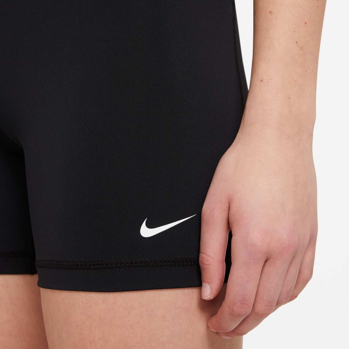 NIKE Pro 365 Shorts 5" Womens APPAREL - Womens Bottoms