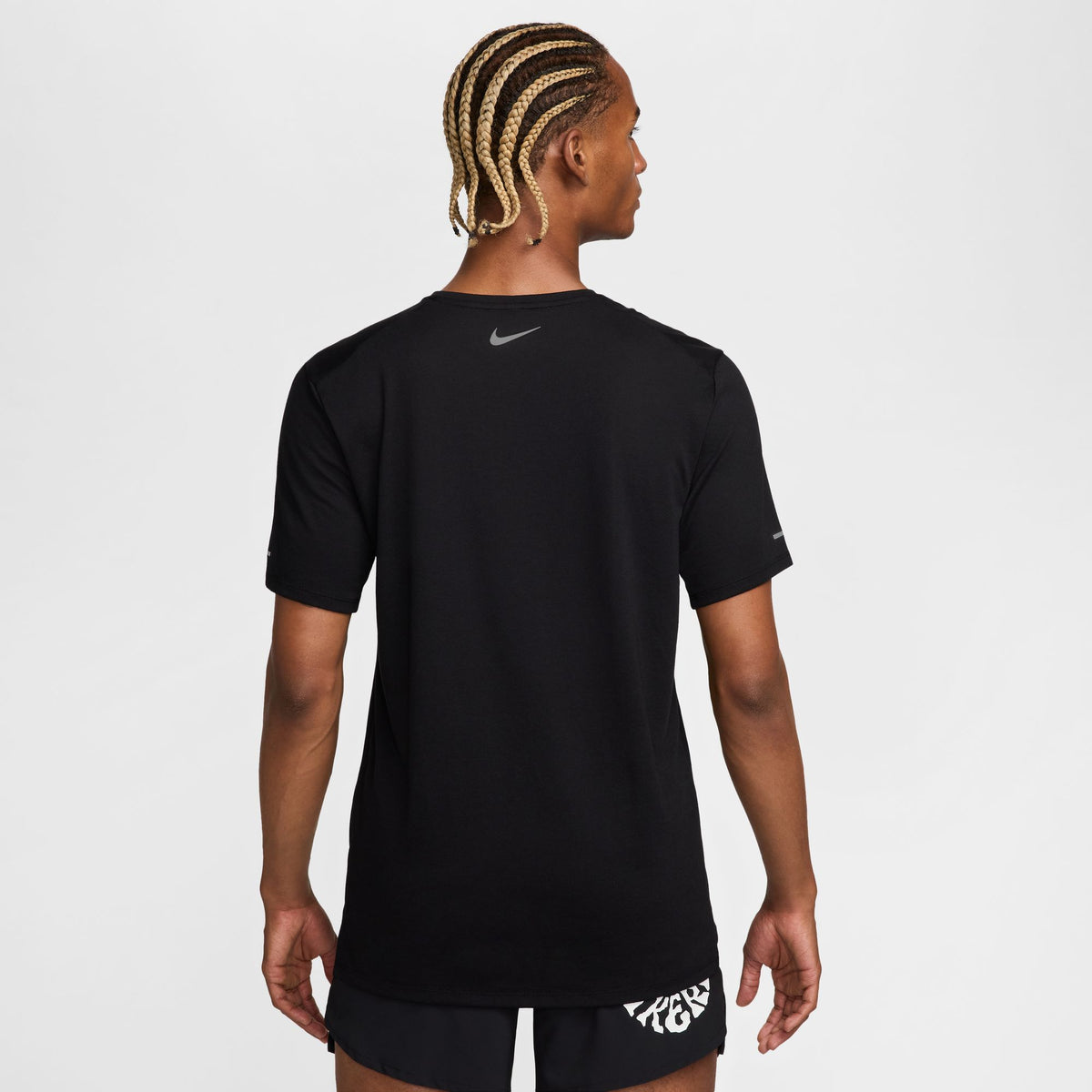 Nike Rise 365 Run Energy Men&#39;s APPAREL - Mens T-Shirts 