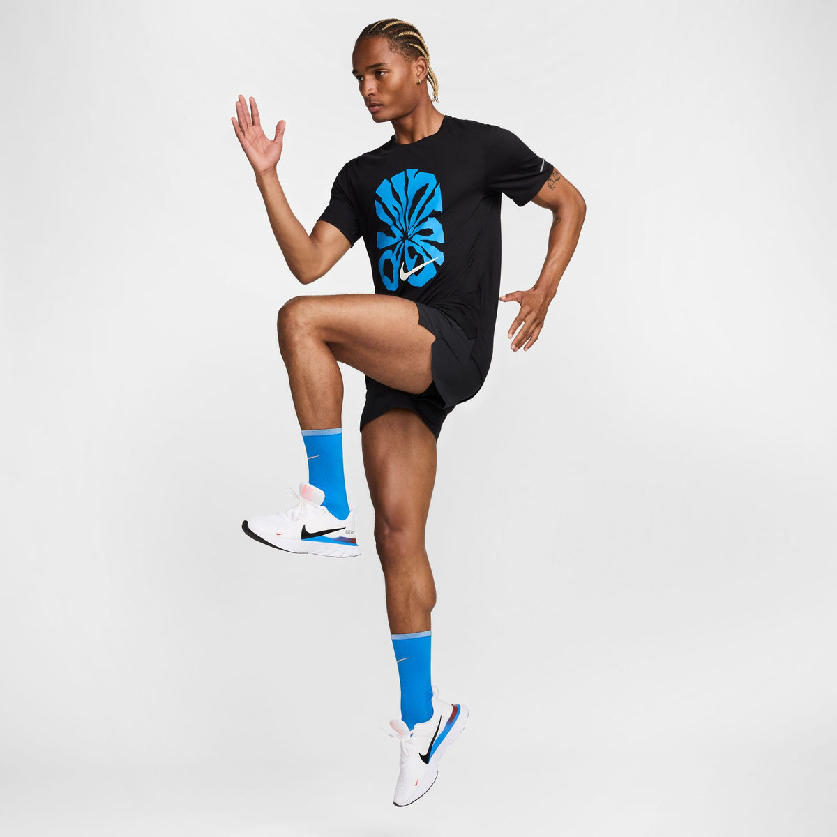 Nike Rise 365 Run Energy Men&#39;s APPAREL - Mens T-Shirts 