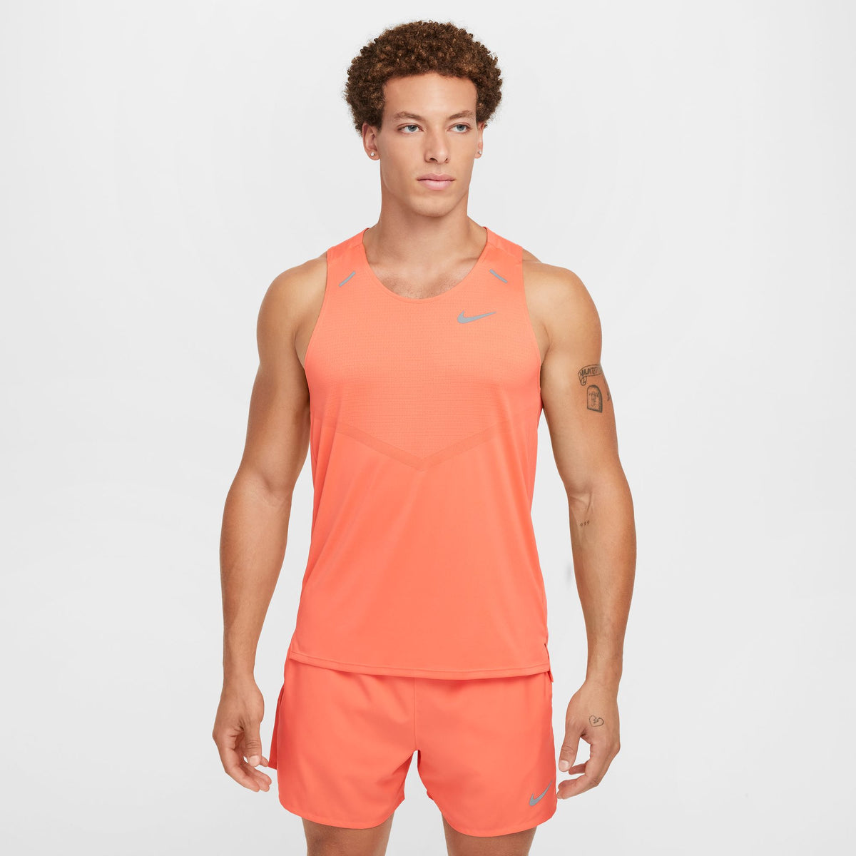 NIKE Rise 365 Tank Mens APPAREL - Mens Tanks LT WILD MANGO/REFLECTIVE SILVER