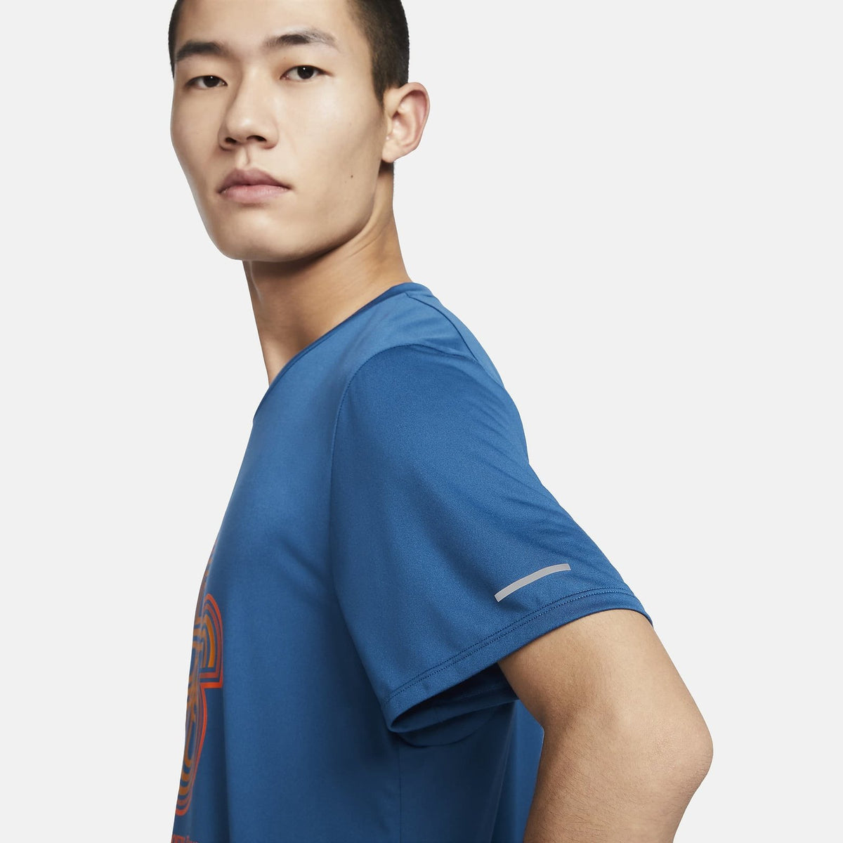 NIKE Running Energy Rise 365 Mens T-Shirt APPAREL - Mens T-Shirts