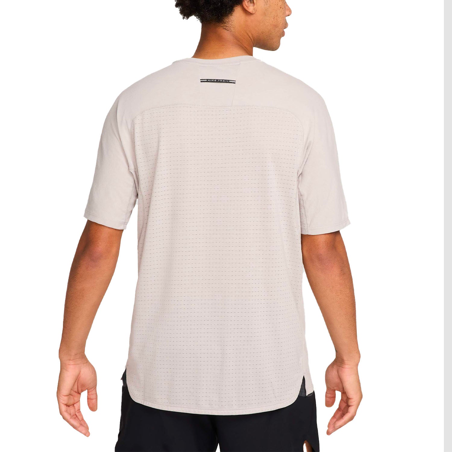 NIKE Solar Chase DRI-FIT ADV Short-Sleeve Running Top Mens APPAREL - Mens T-Shirts COLLEGE GREY/BLACK