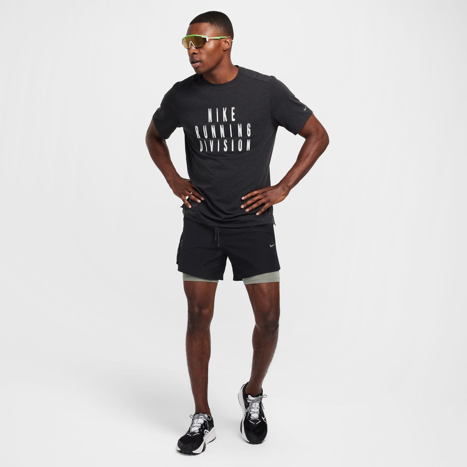 NIKE Stride Running Division 5" Shorts Mens APPAREL - Mens Shorts BLACK/REFLECTIVE SILVER