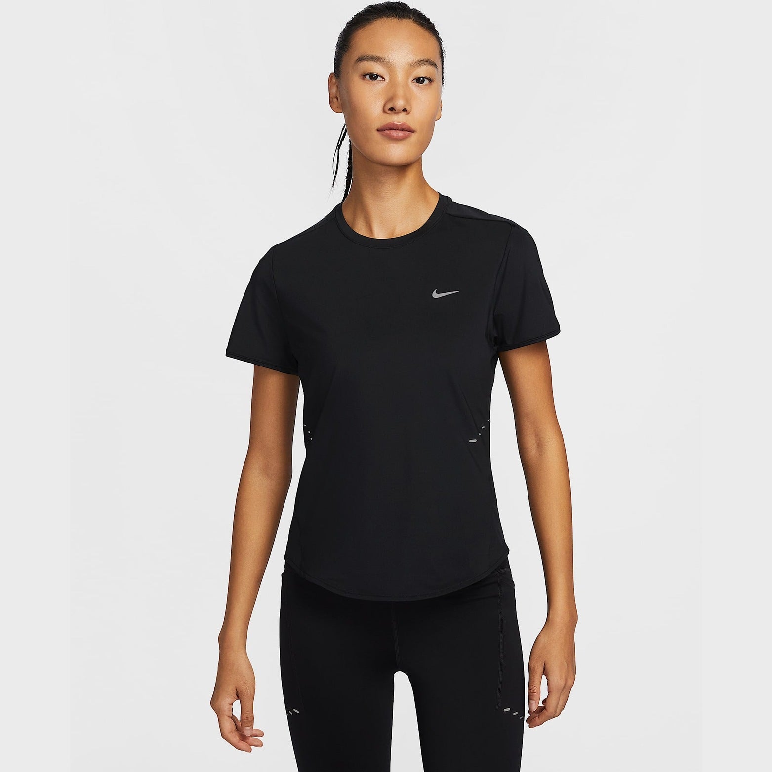 NIKE Swift Dri-Fit Short Sleeve Top Womens APPAREL - Womens T-Shirts BLACK/SILVER REFLECTIVE