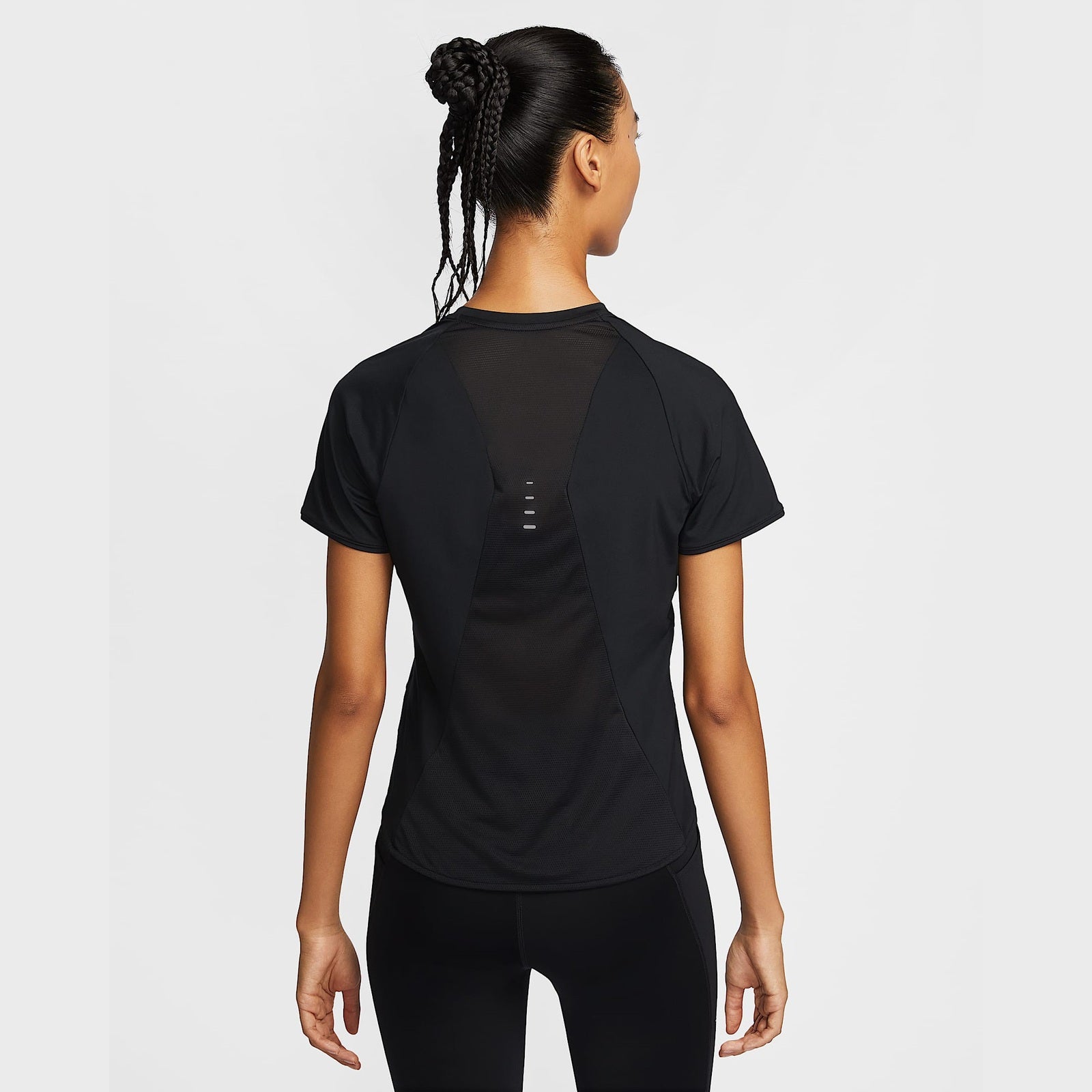 NIKE Swift Dri-Fit Short Sleeve Top Womens APPAREL - Womens T-Shirts BLACK/SILVER REFLECTIVE