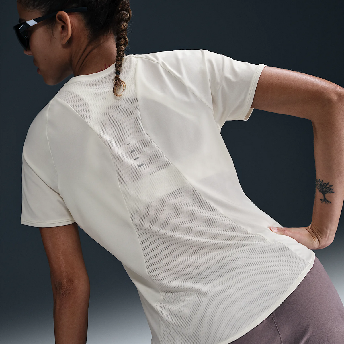 NIKE Swift Dri-Fit Short Sleeve Top Womens APPAREL - Womens T-Shirts