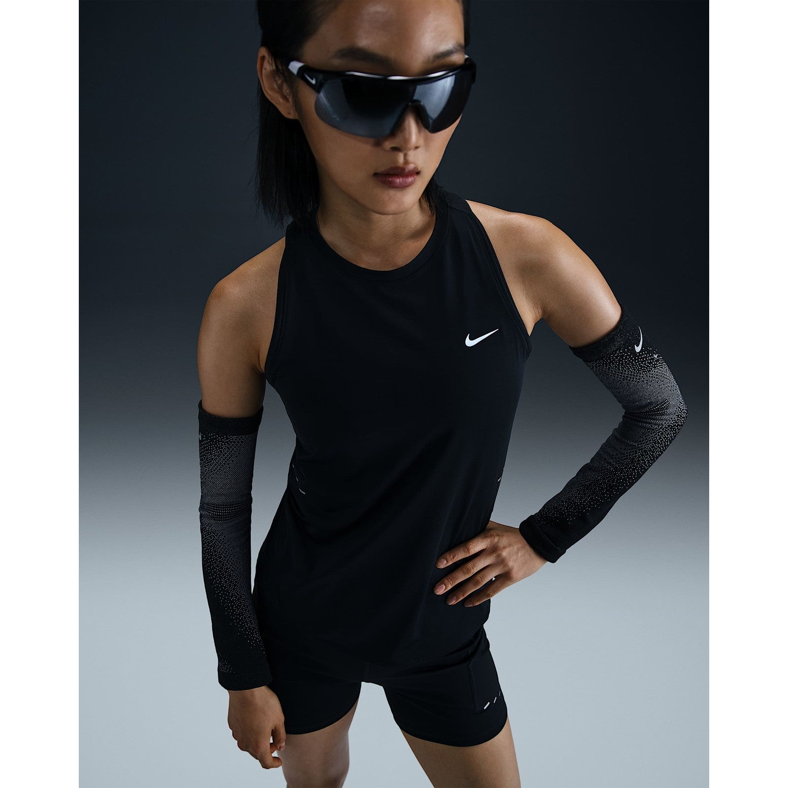 NIKE Swift Dri-Fit Tank Top Womens APPAREL - Womens Tanks BLACK