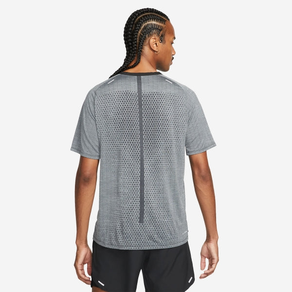 Nike Techknit Tee Mens APPAREL - Mens T-Shirts BLACK/SMOKE GREY/SILVER REFELCTIVE