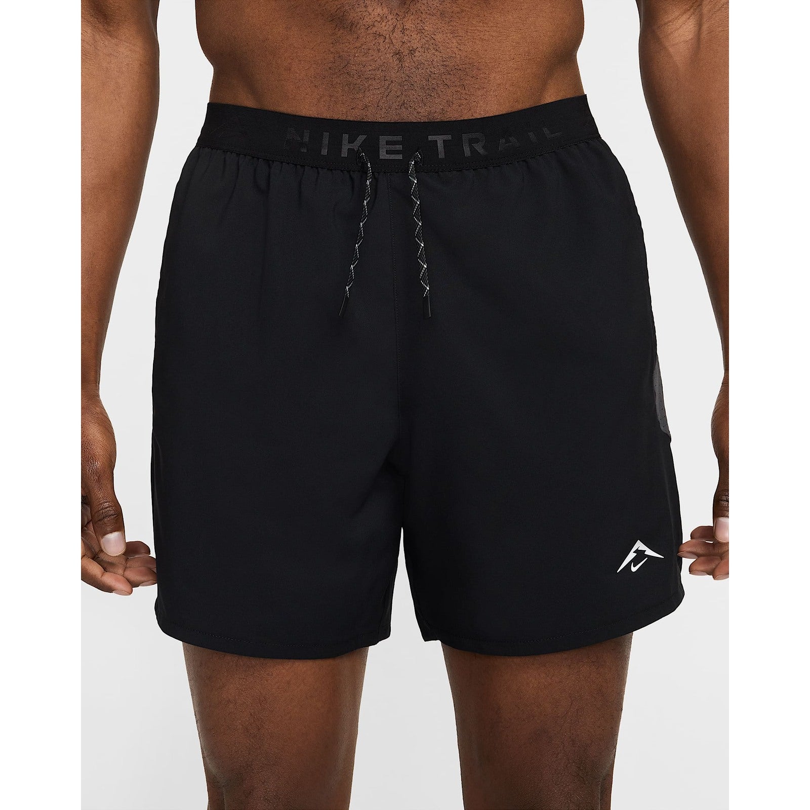 short nike trail running