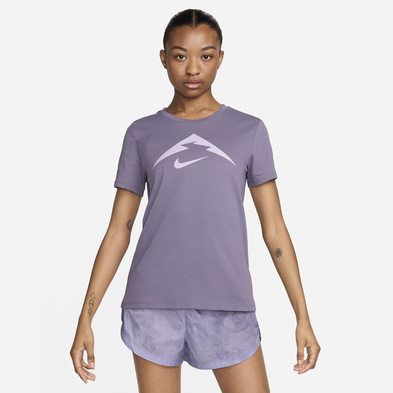 Dri Fit Womens T Shirts Nike Trail Women's Dri-FIT T-Shirt Sole Motive