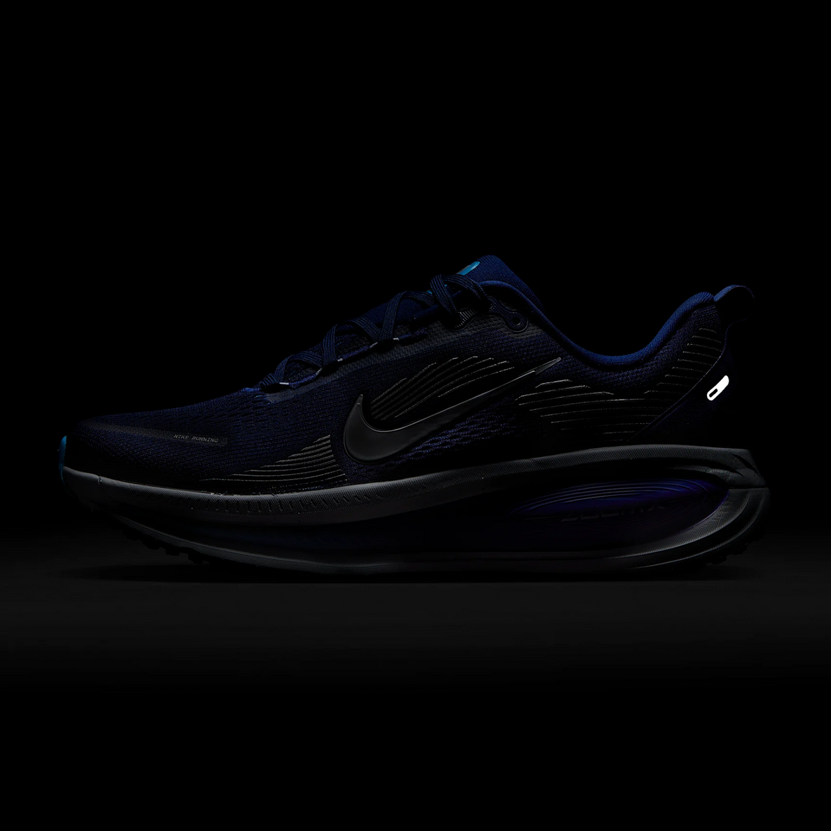 NIKE Vomero 18 Mens FOOTWEAR - Mens Neutral Cushioned
