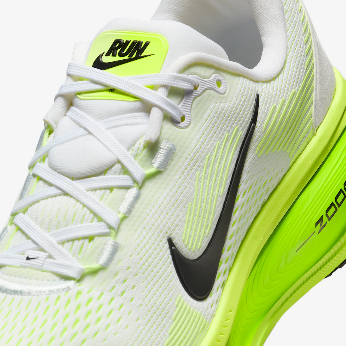 NIKE Vomero 18 Womens FOOTWEAR - Womens Neutral Cushioned