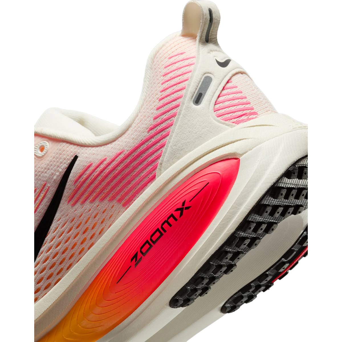 NIKE Vomero 18 Womens FOOTWEAR - Womens Neutral Cushioned