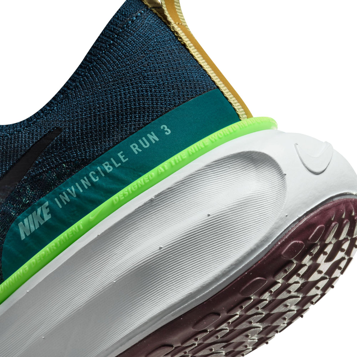 NIKE ZoomX Invincible Run FK 3 Mens FOOTWEAR - Mens Neutral Cushioned