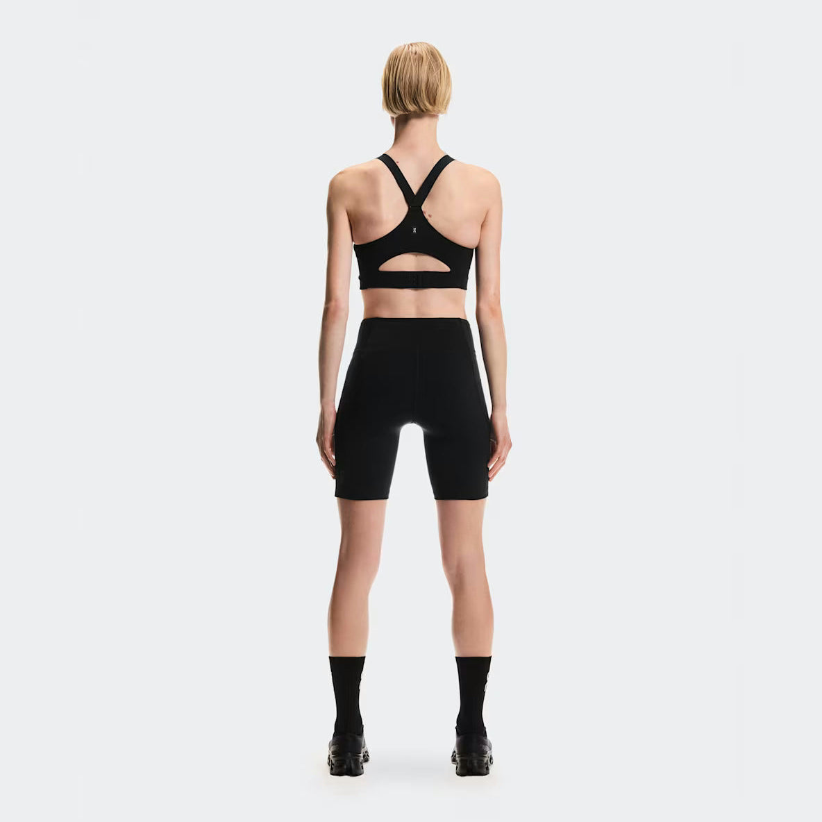 ON 8" Performance Tights Womens APPAREL - Womens Tights