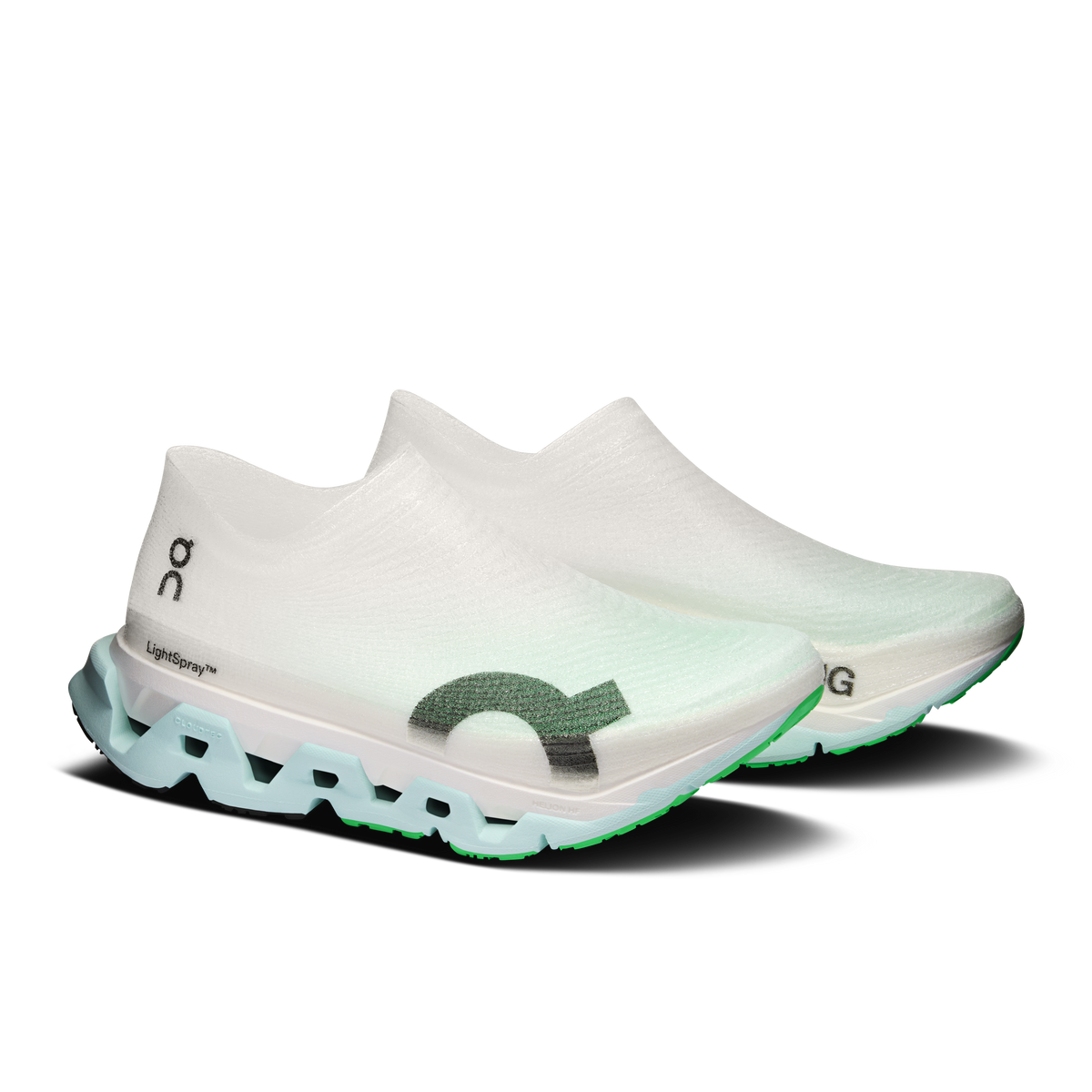ON LightSpray Cloudmonster 3 Hyper Unisex FOOTWEAR - Unisex Lightweight