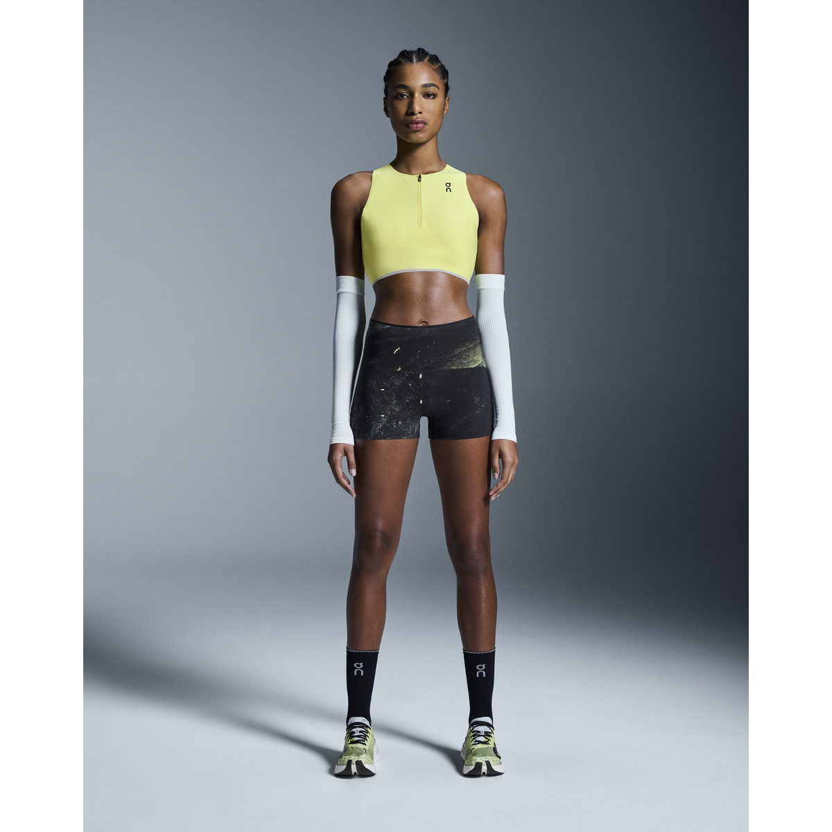 ON Race Tights Short Womens APPAREL - Womens Tights