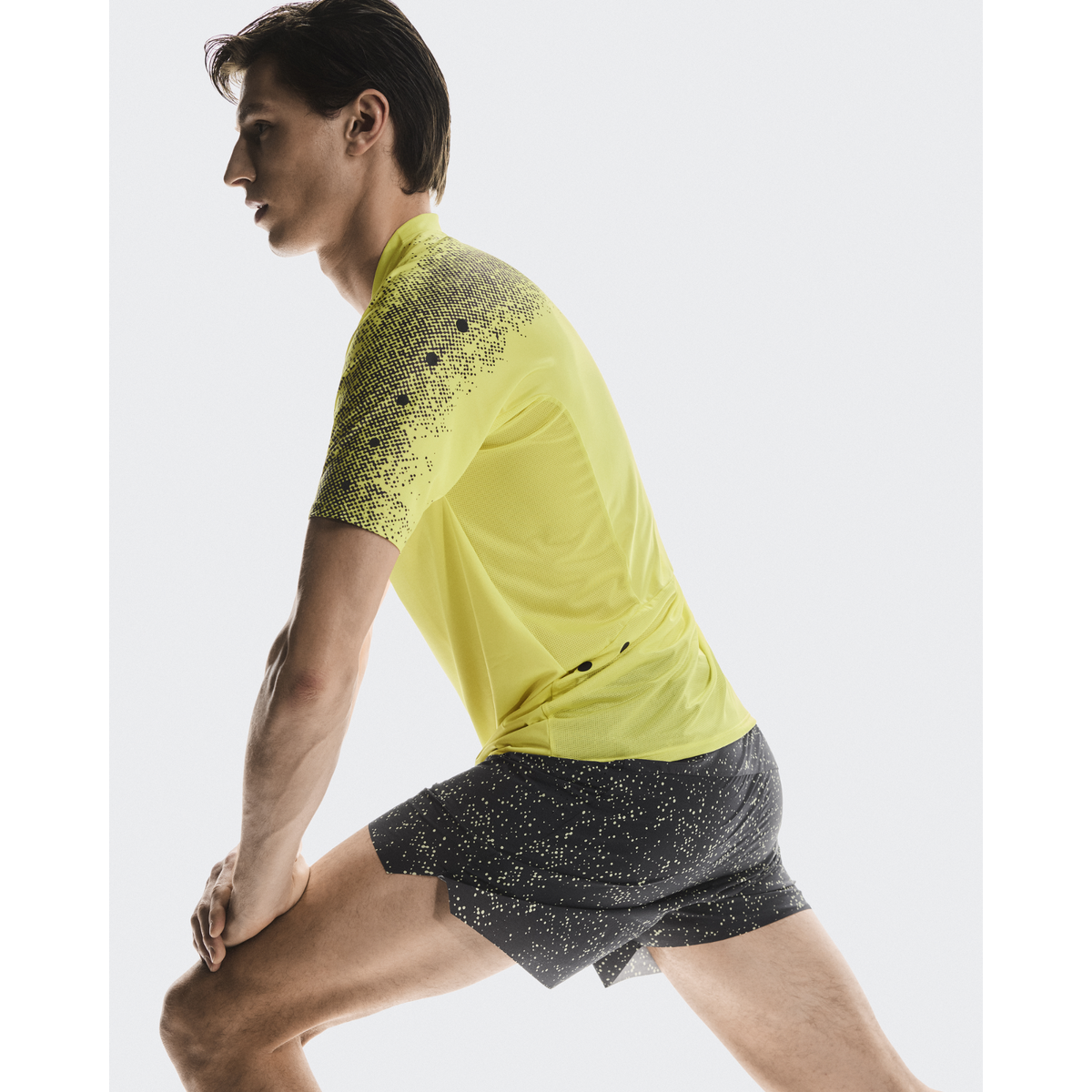 ON Ultra Shorts Mens APPAREL - Mens Shorts