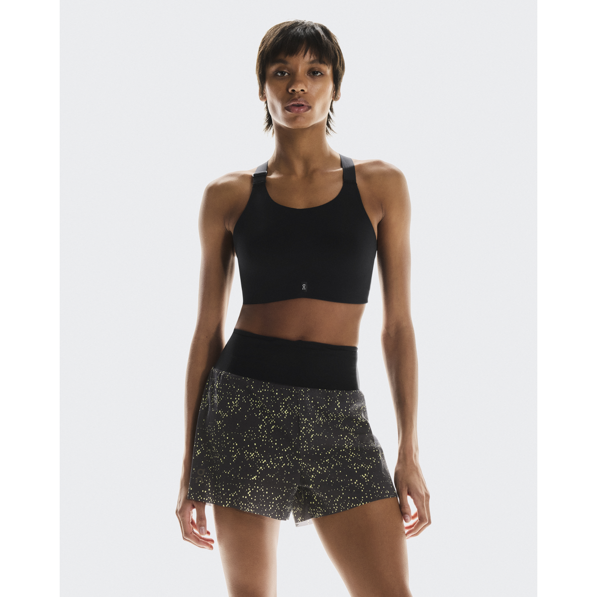 ON Ultra Shorts Womens APPAREL - Womens Shorts