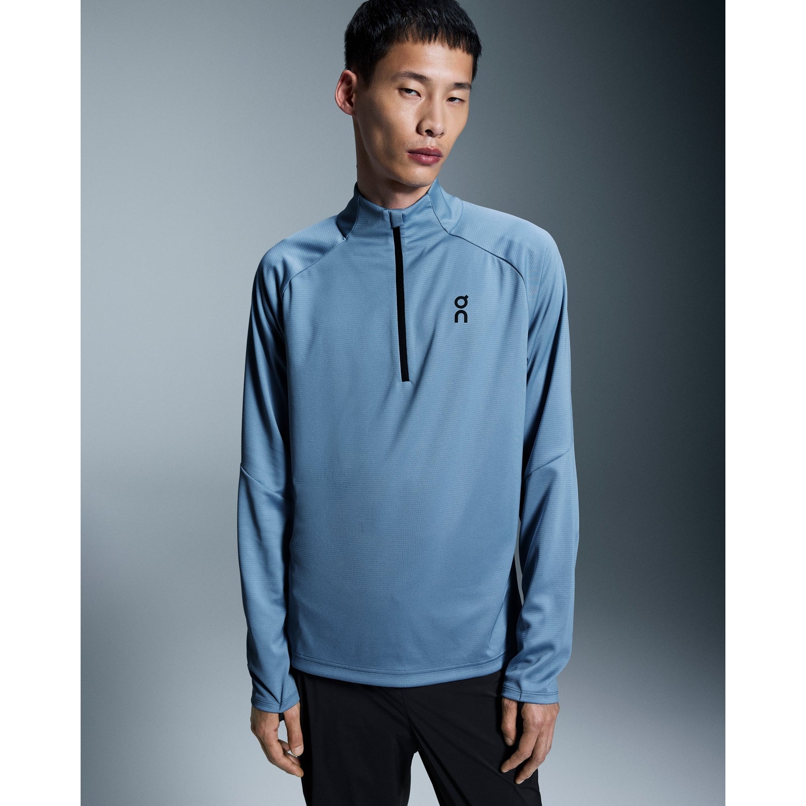 On Climate Shirt ブラック On Climate Shirt Men - Black | BIKE24