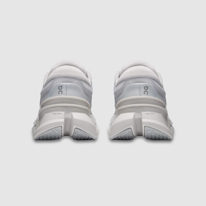 ON Cloudflyer 5 Mens FOOTWEAR - Mens Stability