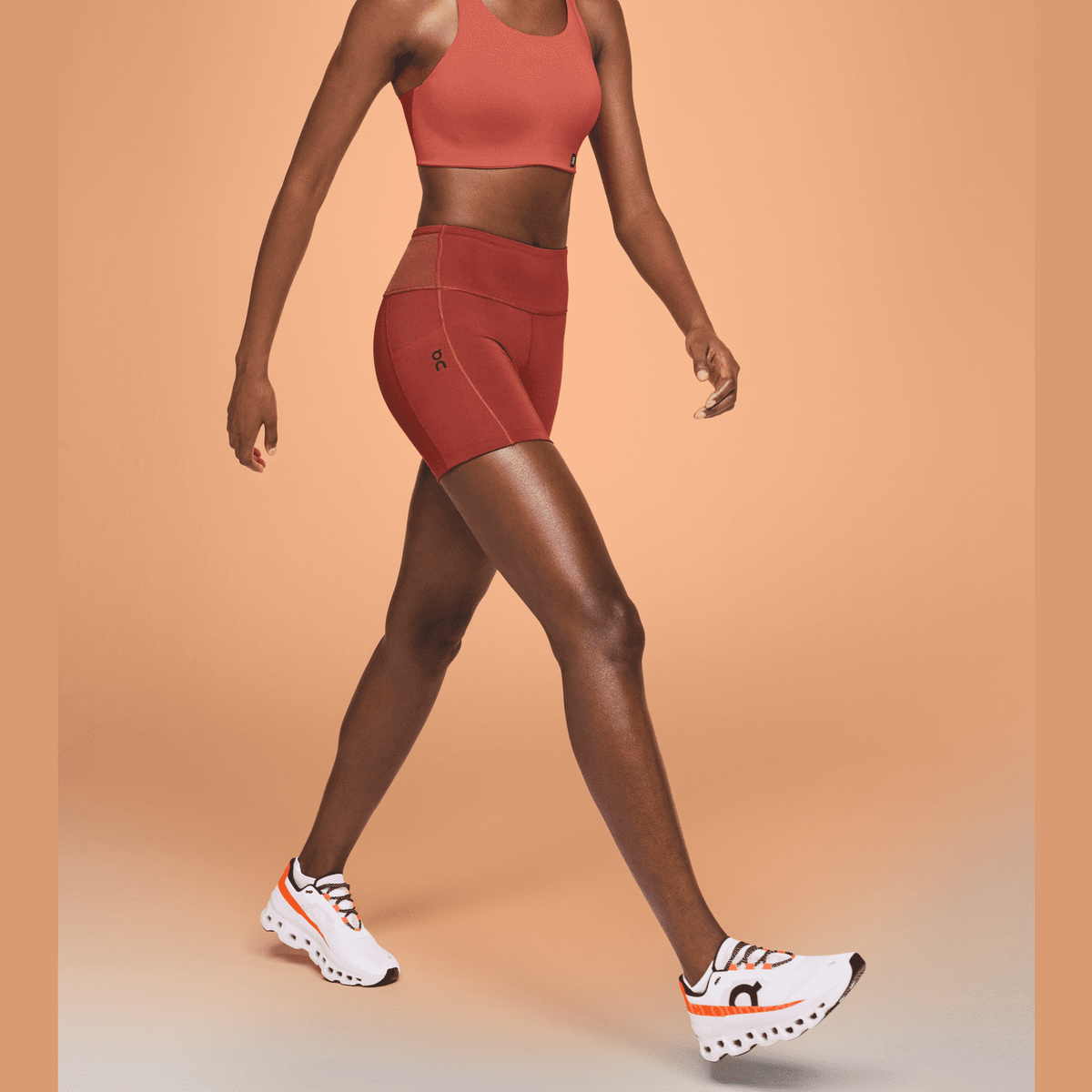 ON Performance Short Tights Womens APPAREL - Womens Tights