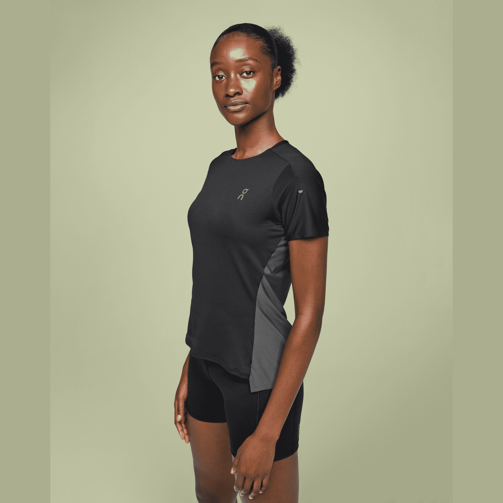 On Performance-T Womens APPAREL - Womens T-Shirts BLACK/ECLIPSE